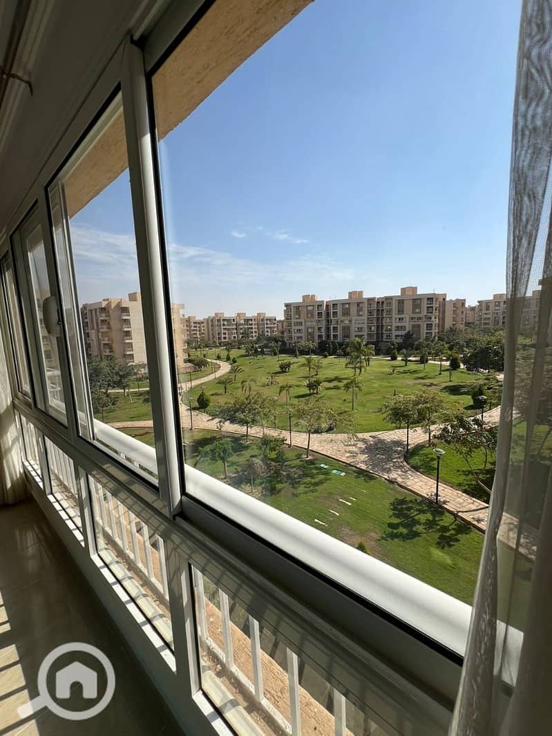 4 44621fff-d8b8-4a07-b036-ef4debb4148b. jpg