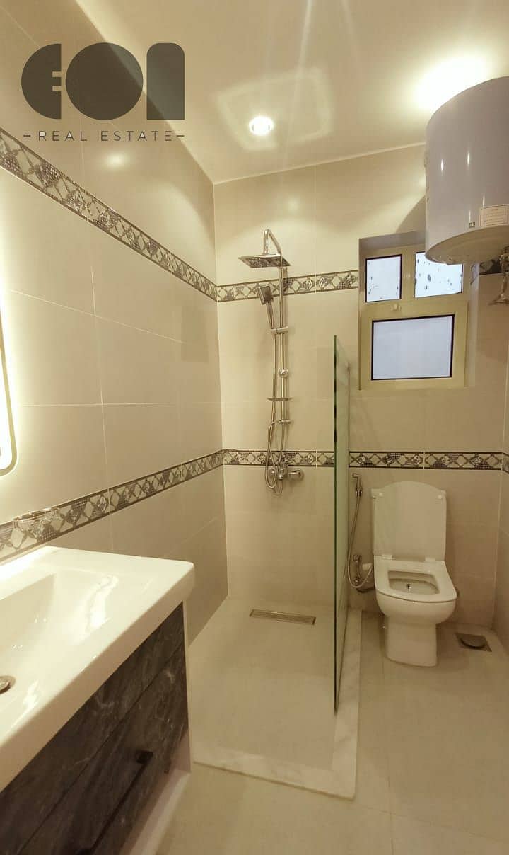 10 WhatsApp Image 2024-11-17 at 21.41. 50_7211b0f1. jpg