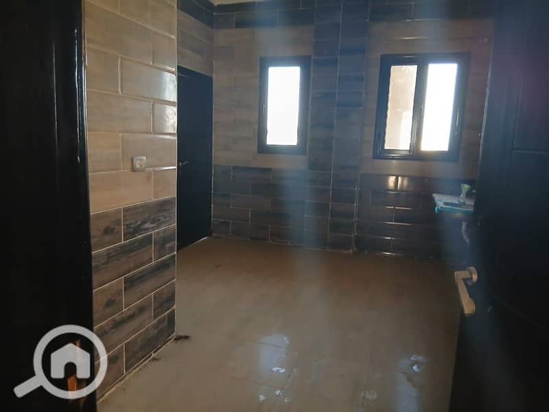 2 WhatsApp Image 2025-12-14 at 13.00. 59_7c946385. jpg