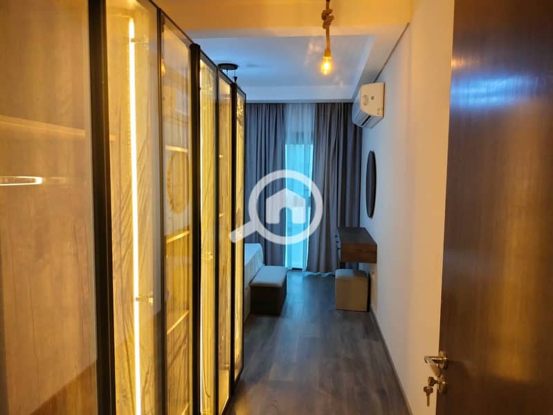 6 WhatsApp Image 2026-01-05 at 2.21. 31 PM (2). jpeg