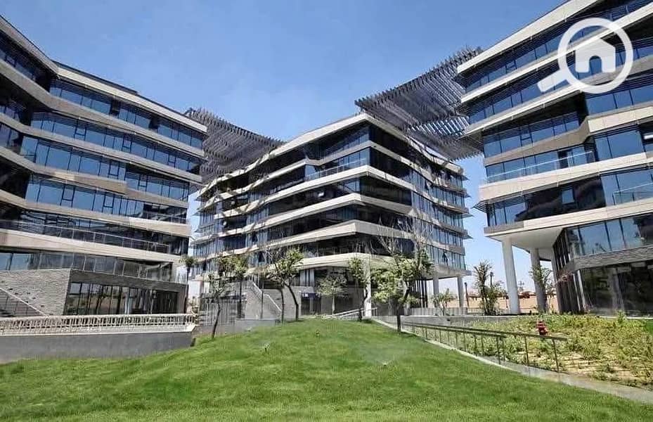 6 547820792_3022077684667185_1830061317877368529_n. jpg