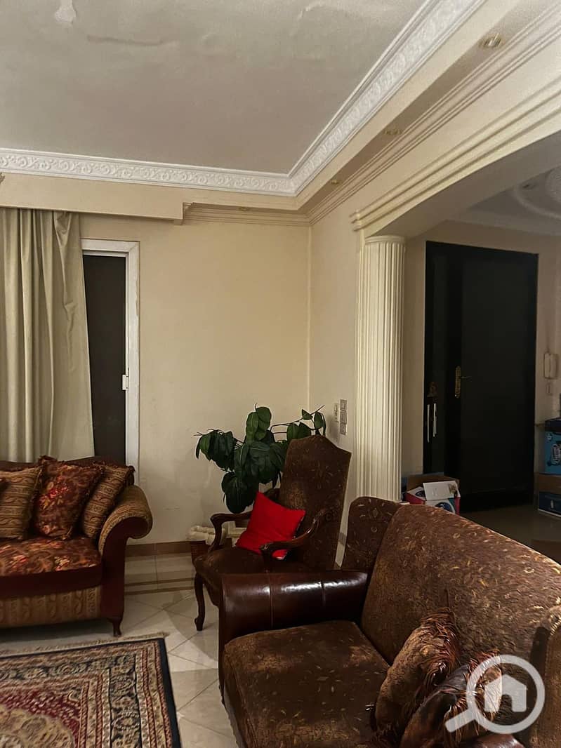 9 ce7abff4-4adc-4468-bc7d-76827fd78f74. jpg