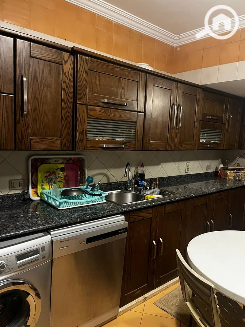 11 ddbe7227-eb5c-4d96-a8a5-2f903fd74551. jpg