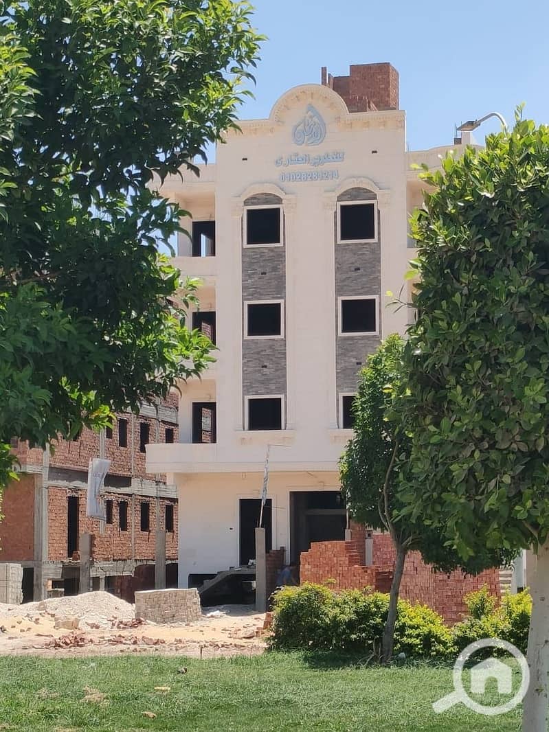 2 8329669b-249e-44ad-8b85-4464fe562c40. jpg