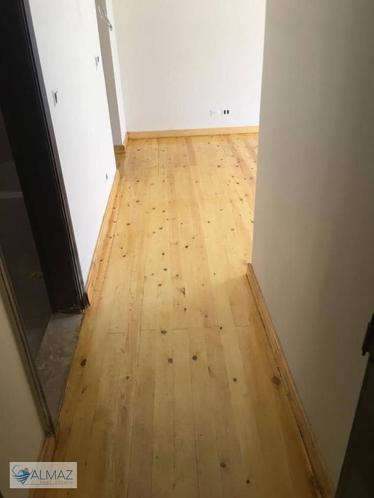 10 WhatsApp Image 2026-01-15 at 12.41. 20 PM (1). jpeg