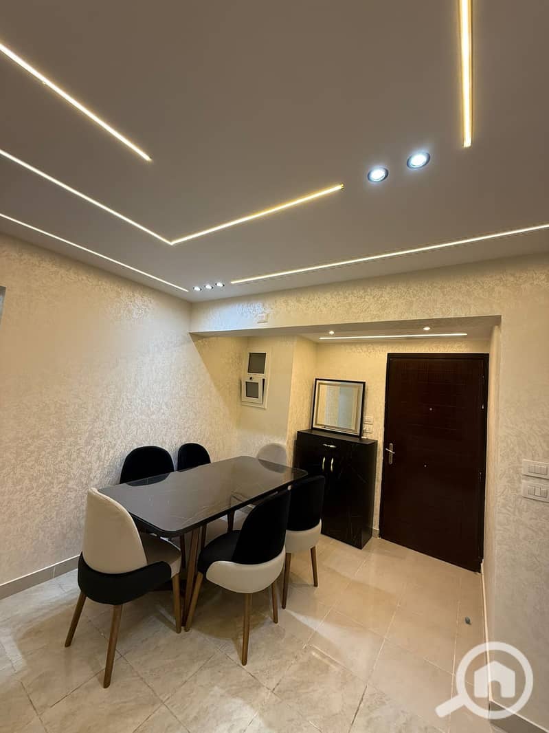 3 4910f8db-ae27-40d7-a3bb-091101ab2109. jpeg