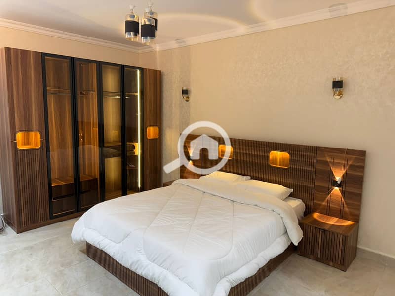 4 7e18e0d6-1068-4861-8658-d619107d8b23. jpeg