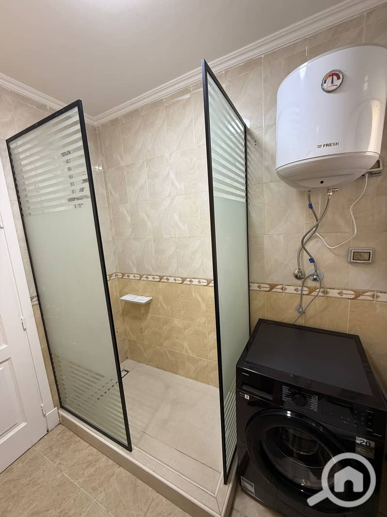 9 99b73344-2c60-4d10-89b4-40f6475ac2e2. jpeg