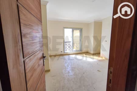 فلیٹ 3 غرف نوم للبيع في محرّم بيك، الإسكندرية - 1 (2). jpg