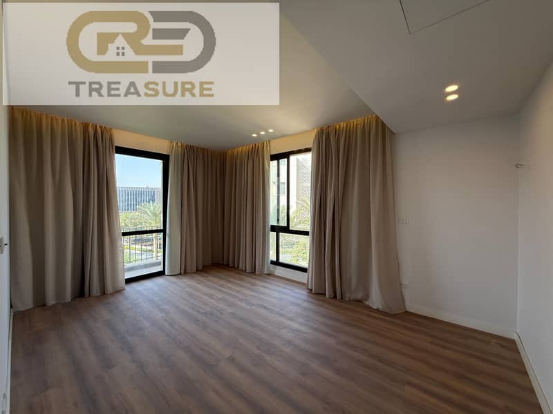 2 WhatsApp Image 2026-01-15 at 3.44. 51 PM. jpeg