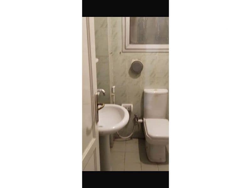 2 4e95c528-4da3-4ecf-a7ae-5733ed61cb71. jpg