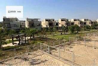 10 7495840-b3daeo. jpg