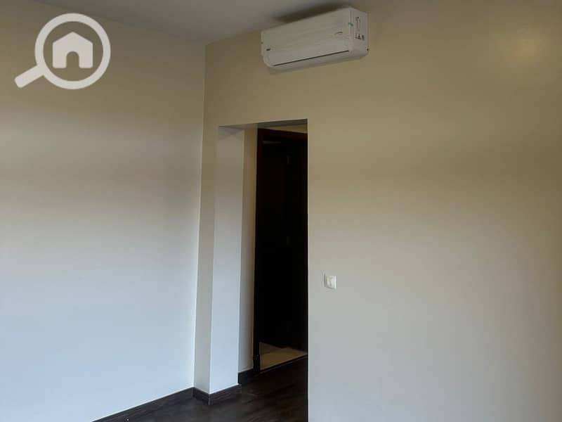 4 WhatsApp Image 2026-01-15 at 2.50. 24 PM (2). jpeg