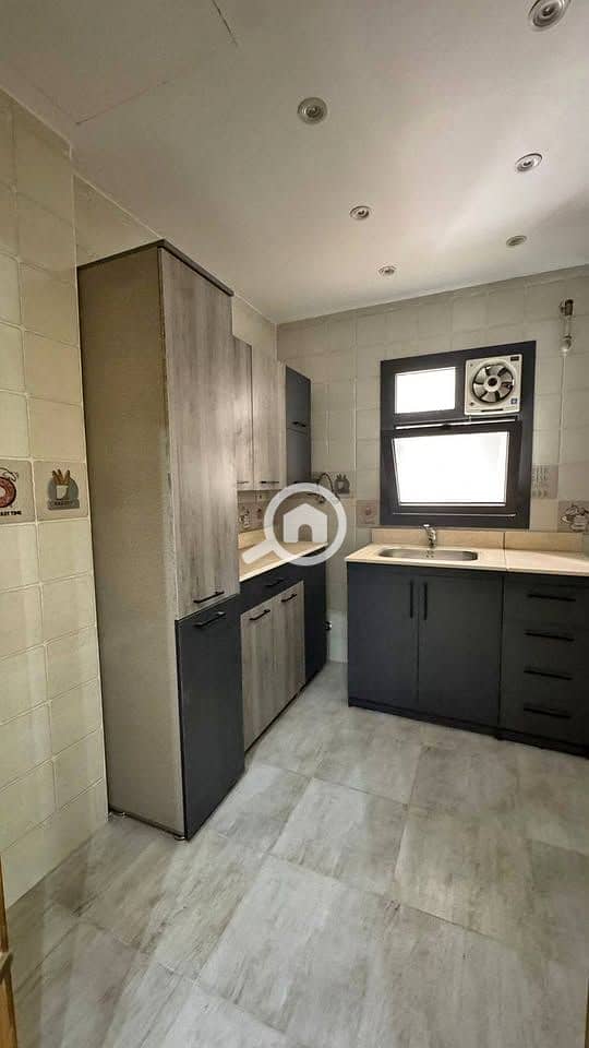 4 543383941_762124156745925_5545058851743558196_n. jpg