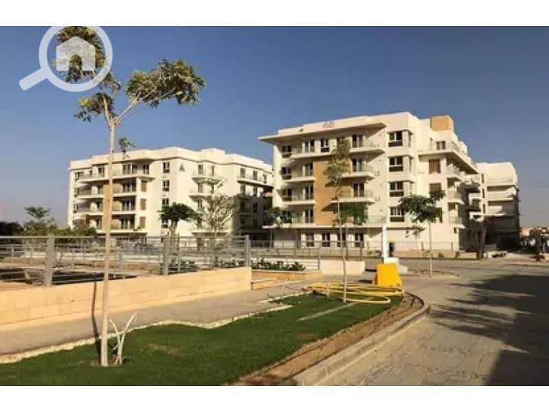 8 5846218-1bb93o. jpg