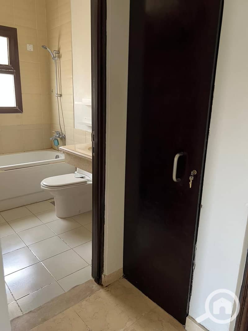 10 WhatsApp Image 2026-01-14 at 18.28. 07. jpeg