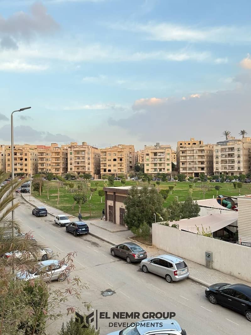 2 0d552b34-dc04-4d3a-8943-3226c82ee86d. jpg