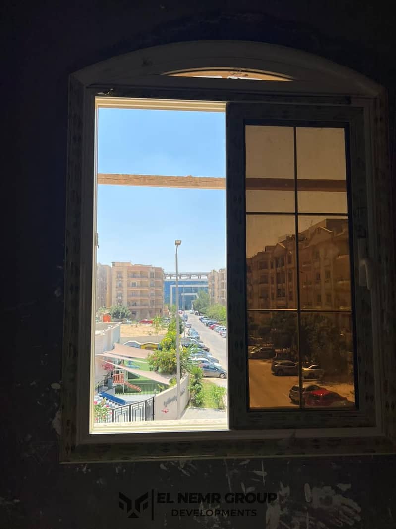 11 1f6f8b62-35da-4eb4-adce-35e52af62029. jpg