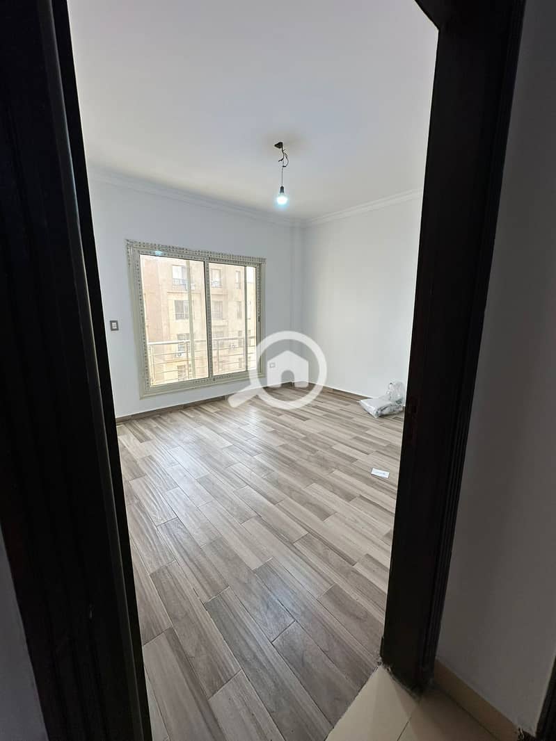 12 c8493be2-ccc0-45ff-810c-7ebafc6cef07. jpg