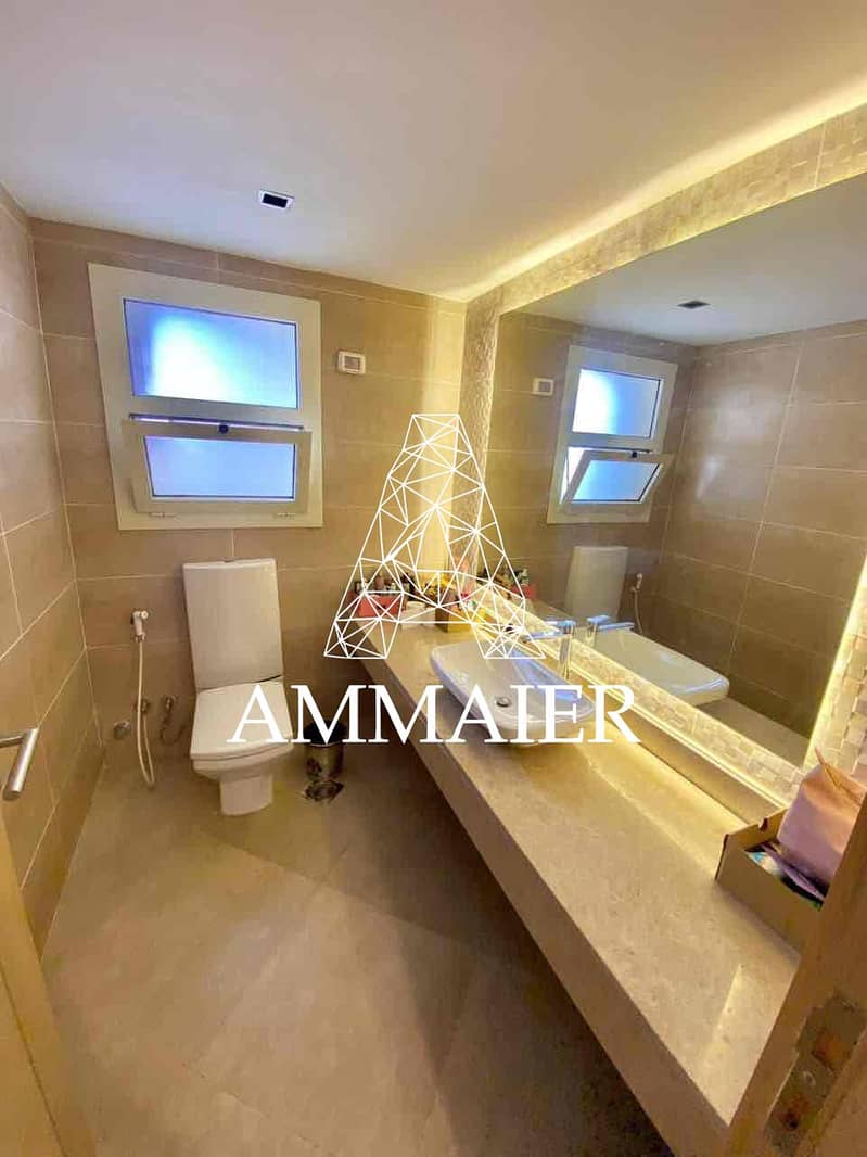 4 2a2464fc-109b-4e3a-8105-2f4878a3e812. jpg