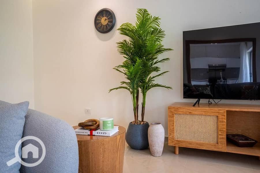 12 WhatsApp Image 2026-01-15 at 2.20. 00 PM (1). jpeg