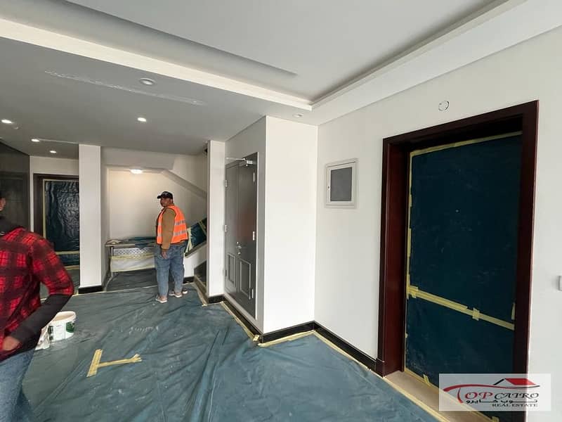 10 986ba9f2-2fda-42b8-9afc-595b1593a566. jpg