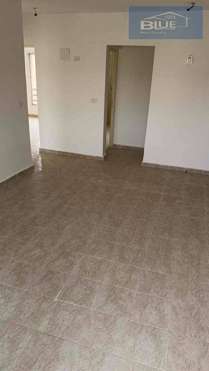 10 11193dfe-0453-4efd-a9b0-c4816a049943. jpg