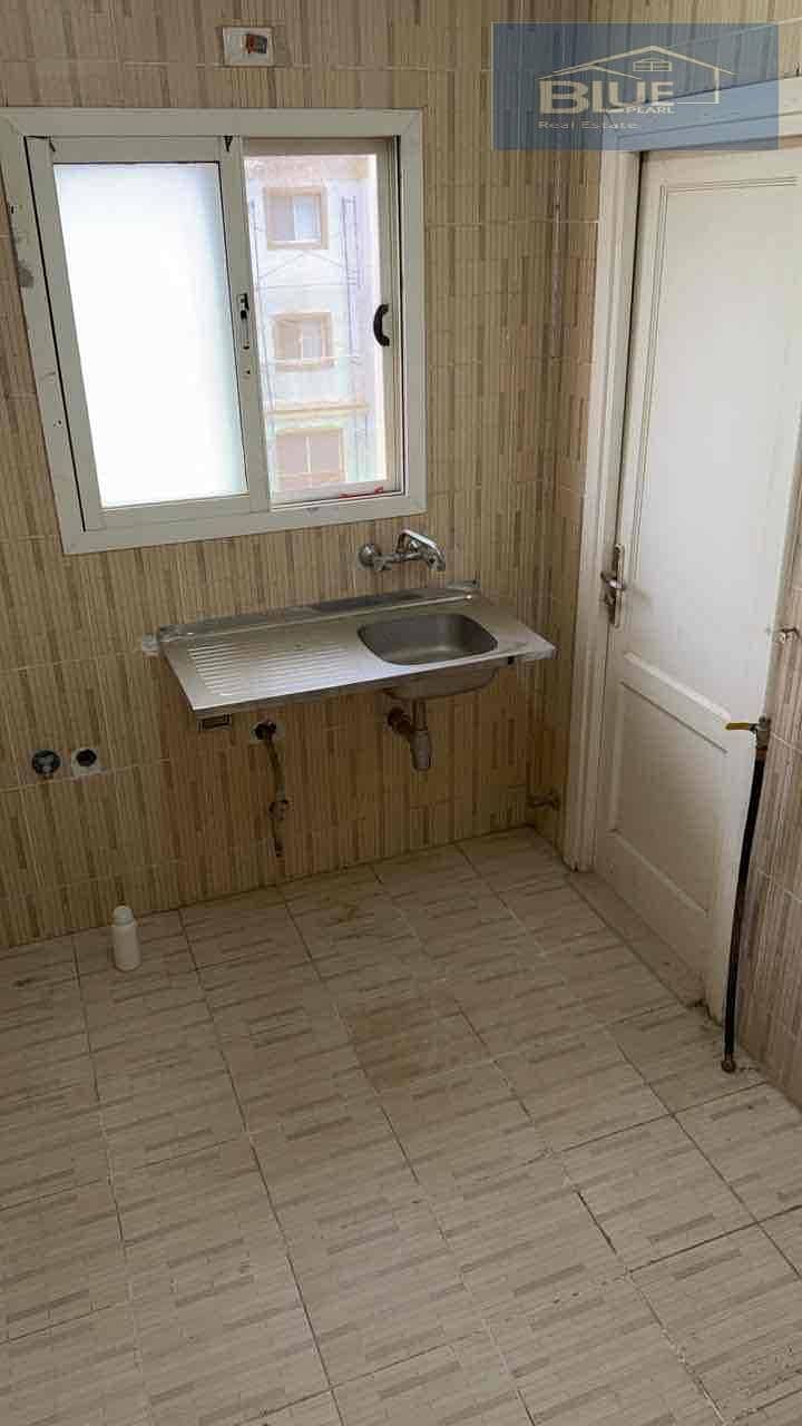 11 6e5947f8-dbc1-451c-a42d-510ab93835ae. jpg