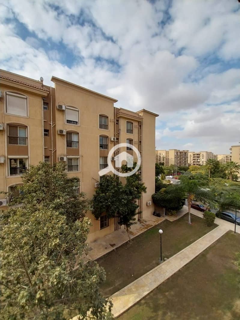 10 7daff5a8-f9fa-4e81-868d-c8af6871a4e2. jpeg