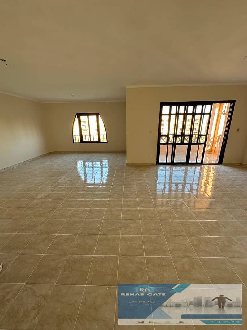 2 eba70d80-8fde-4a1f-b672-00bb8e7c6364. jpg