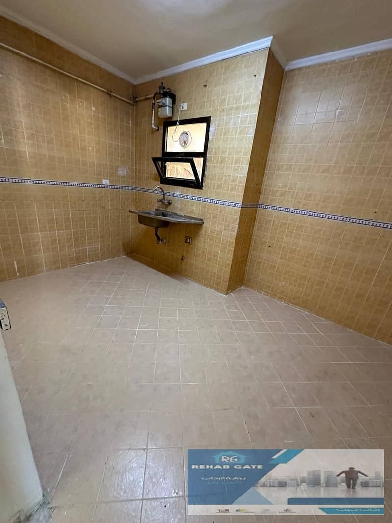 7 8a323127-05cc-4c72-85ad-c37f38d912d1. jpg