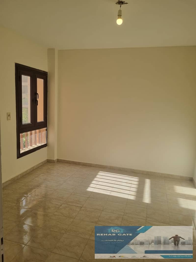 10 73d982eb-f9be-4a58-927c-9dc9c9632f64. jpg