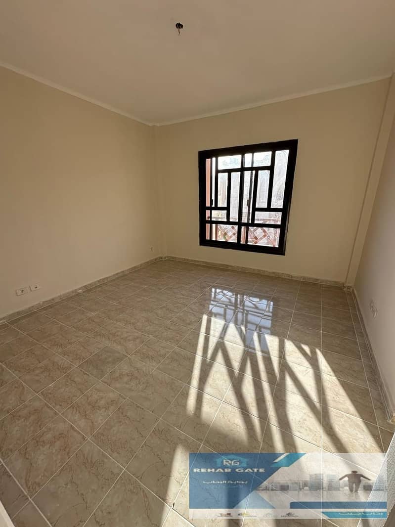 14 fd5061e3-4dff-4bdf-9b97-edf3f8b88e58. jpg