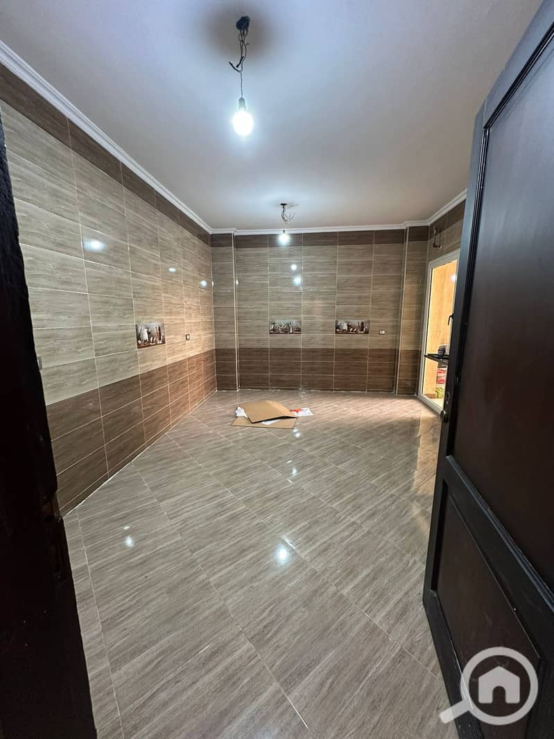 4 b7c92d7a-bc9e-4dcc-8bec-3ac6ea368a24. jpg