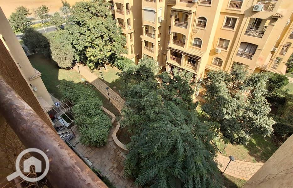 2 c3e1f6ae-1cbc-4dcc-9692-f1fbc4720c57. jpg