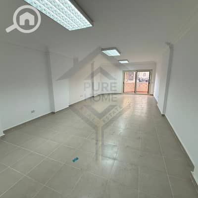 شقة 3 غرف نوم للايجار في سموحة، الإسكندرية - 2. jpg