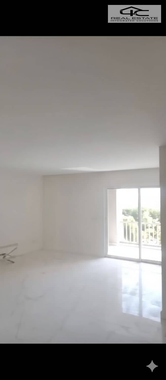 9 Gemini_Generated_Image_j3v598j3v598j3v5. png