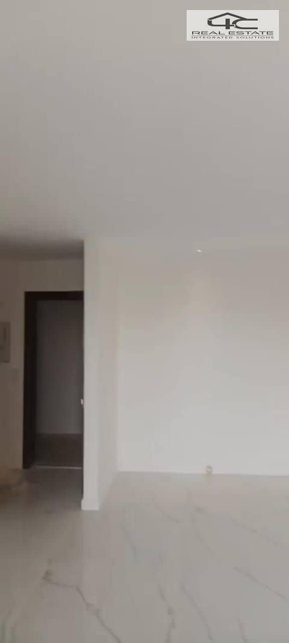 10 WhatsApp Image 2026-01-15 at 4.28. 32 PM. jpeg