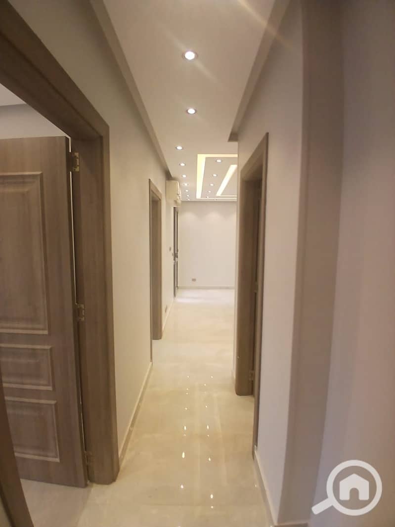 4 WhatsApp Image 2026-01-15 at 3.39. 03 PM (1). jpeg