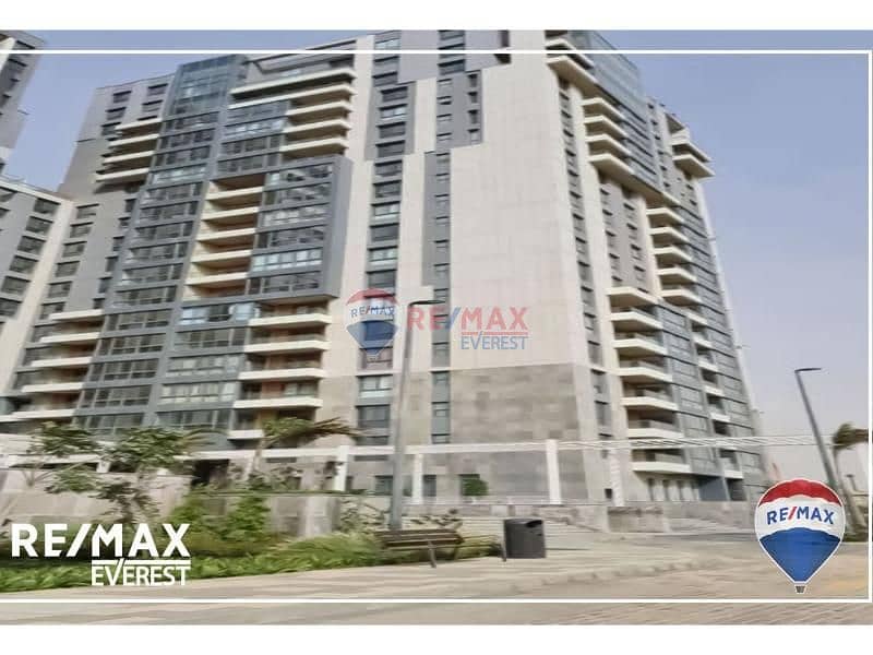 9 f84f627c-8fd5-4db9-b790-6bbf14fba51f. jpg