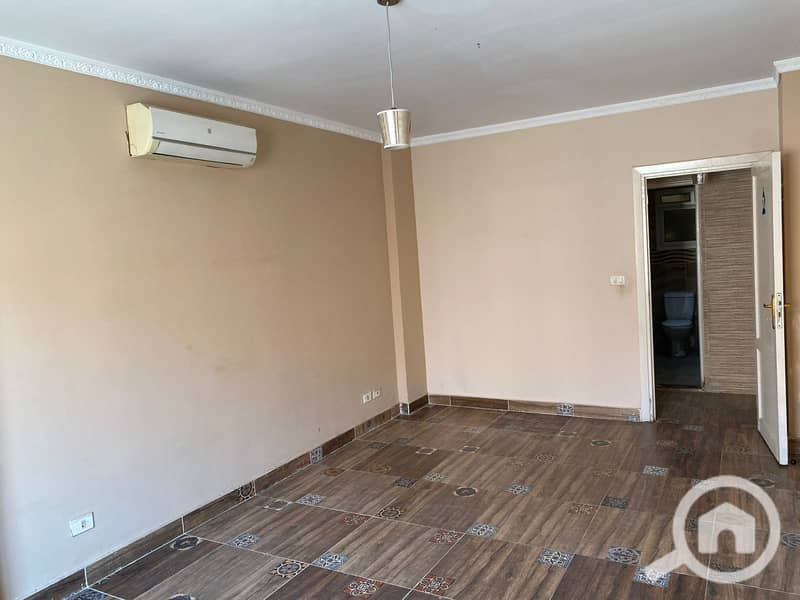 5 34d3152a-d1bb-4811-a770-36e40f8c4363. jpeg