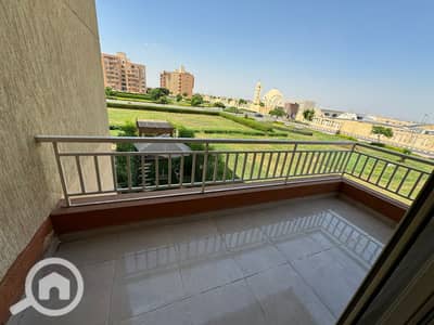 شقة 3 غرف نوم للايجار في مدينة الشروق، القاهرة - 3e680916-8a4e-4aab-8e5b-9829f13673e4. jpeg