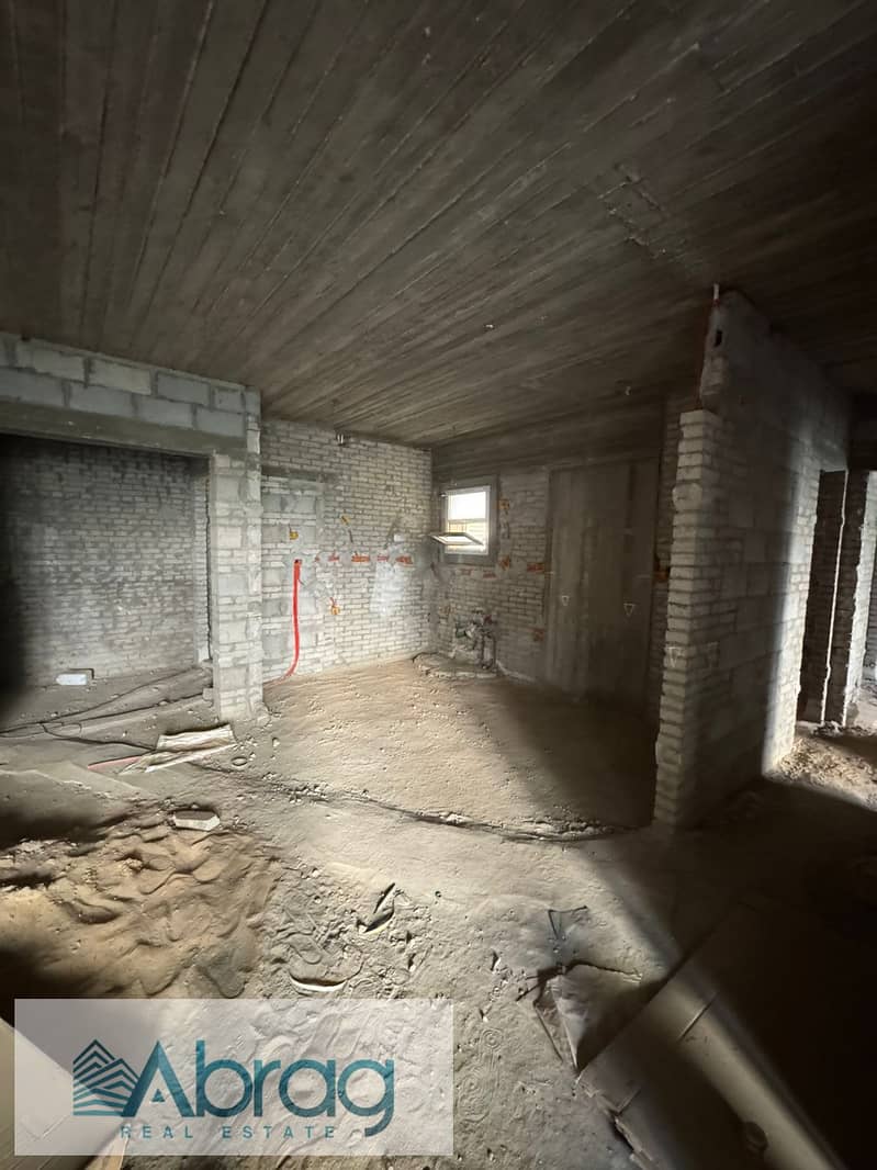 5 WhatsApp Image 2025-10-01 at 3.58. 30 PM. jpeg