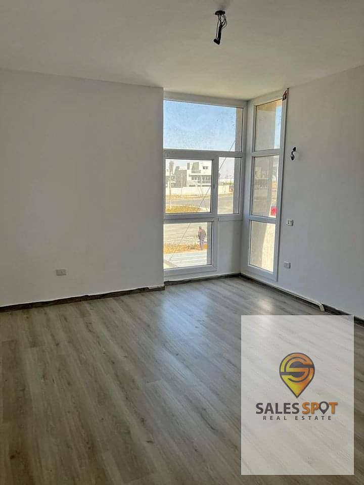 10 WhatsApp Image 2023-08-13 at 4.57. 57 PM (4). jpeg