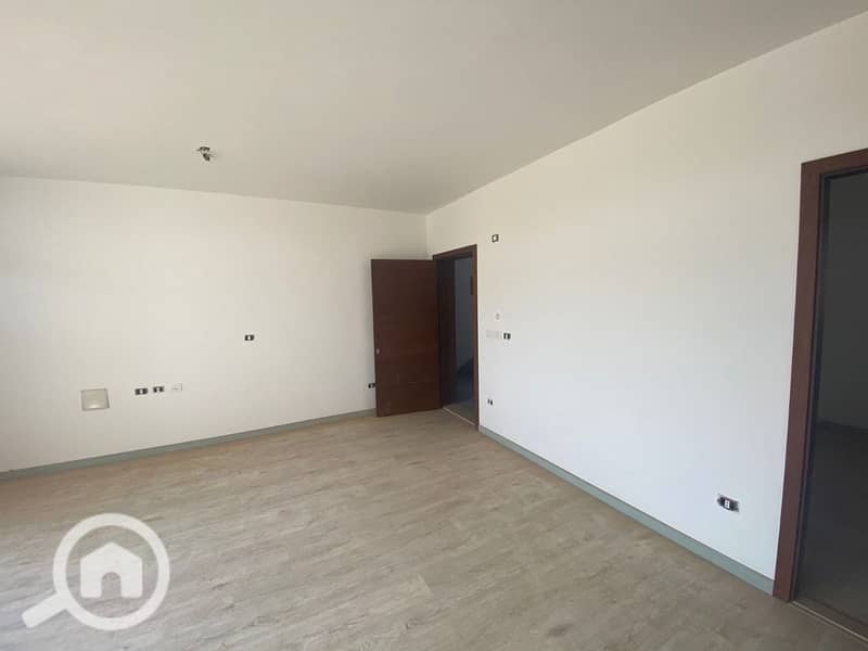 2 WhatsApp Image 2024-08-20 at 16.46. 20_68a6b419. jpg