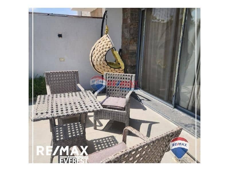 8 ef9bde27-c70b-4a7d-adf5-22fba8b6df8e. jpg