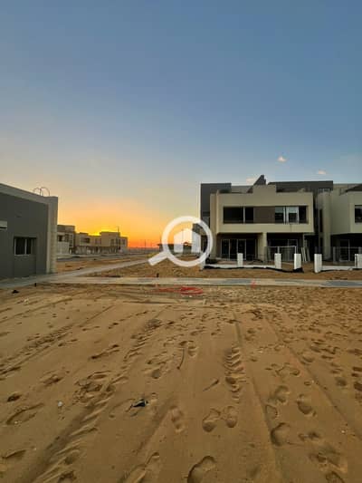 4 Bedroom Villa for Sale in New Cairo, Cairo - WhatsApp Image 2026-01-11 at 11.01. 17 (2). jpeg