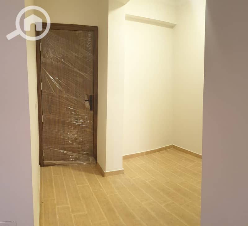 7 WhatsApp Image 2026-01-15 at 05.50. 57 (1). jpeg