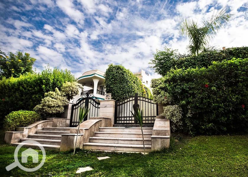 2 WhatsApp Image 2025-11-10 at 1.04. 30 PM. jpeg