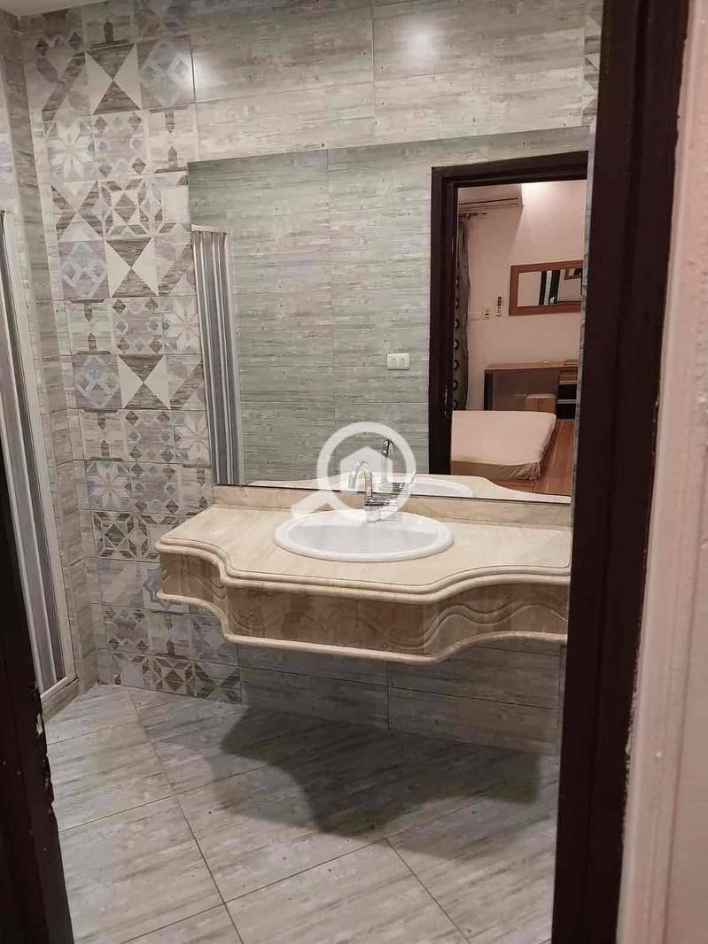 13 d266896d-3e9d-4e92-8aa6-1bc01782cadd. jpg